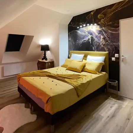 Apartment Halte A La Tour Balhan Thierry